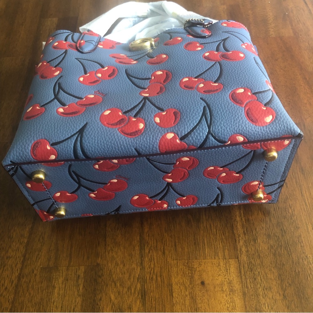 NWT $350 COACH Willow Cherry-Print Leather Tote Bag! - Picture 16 of 16